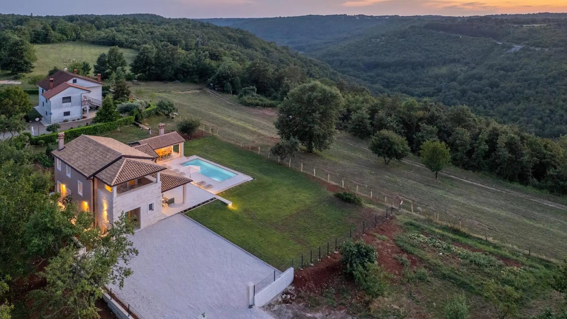פאזין Villa Sentiero